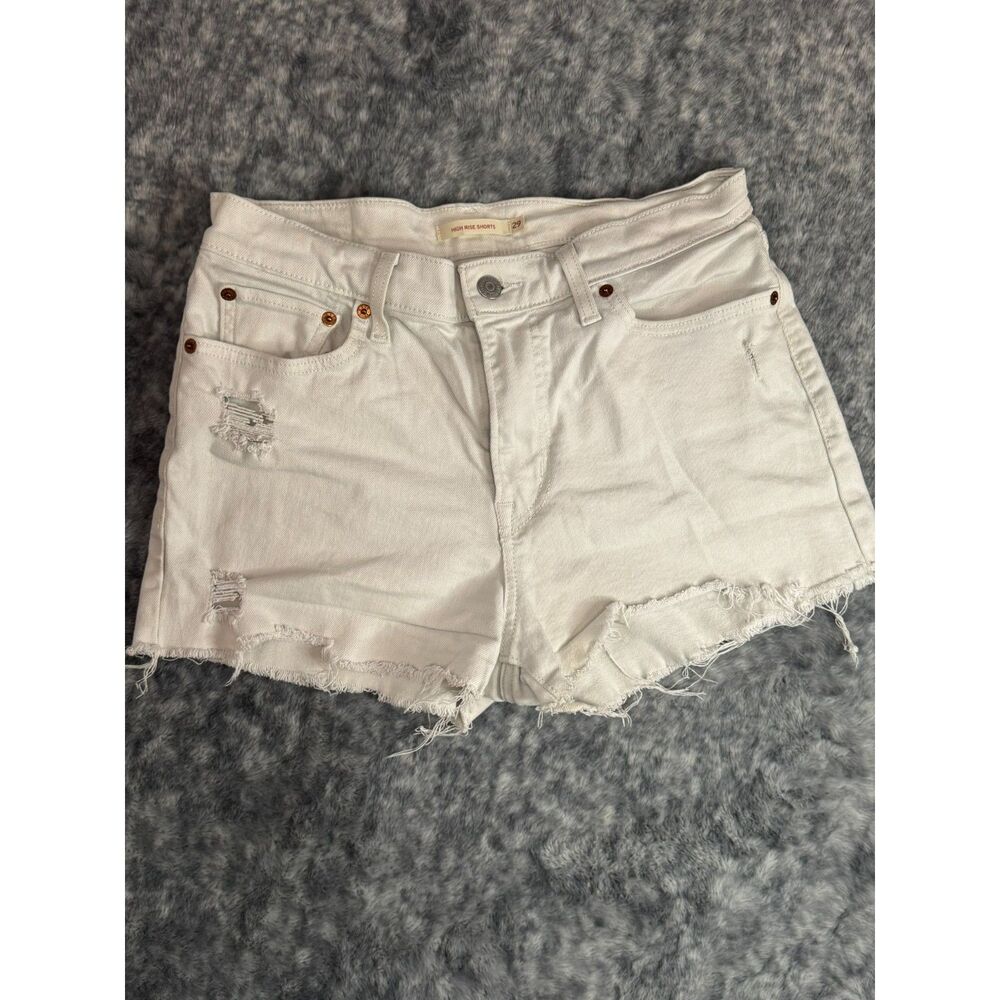 Levi's High Rise Distressed Shorts size 29